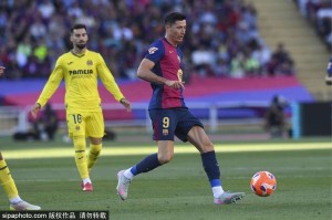 弗里克巴萨元年即封神！三冠王+四杀皇马，诺坎普的红色风暴回来了！