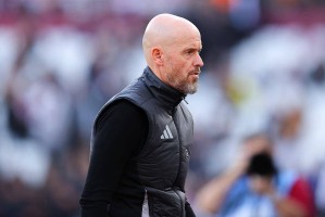 滕哈赫将带领勒沃库森挑战德甲！合约至2027年！