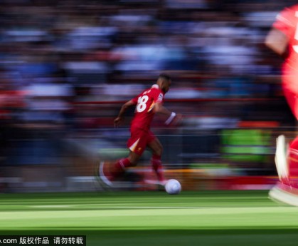 1.3亿欧砸晕德甲！利物浦为维尔茨二度梭哈，德国天才点头，斯洛特王朝基石已现！